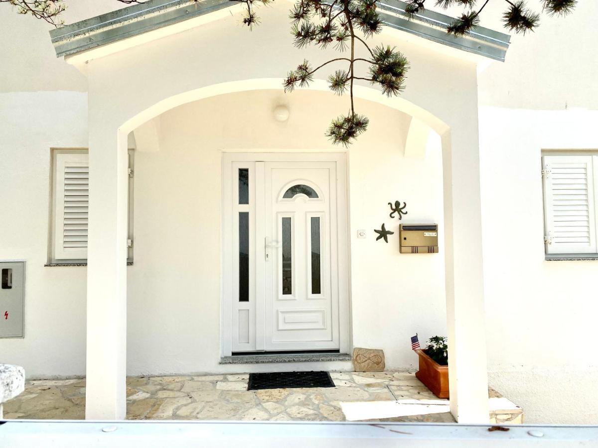 מאנדרה Villa Infinity מראה חיצוני תמונה